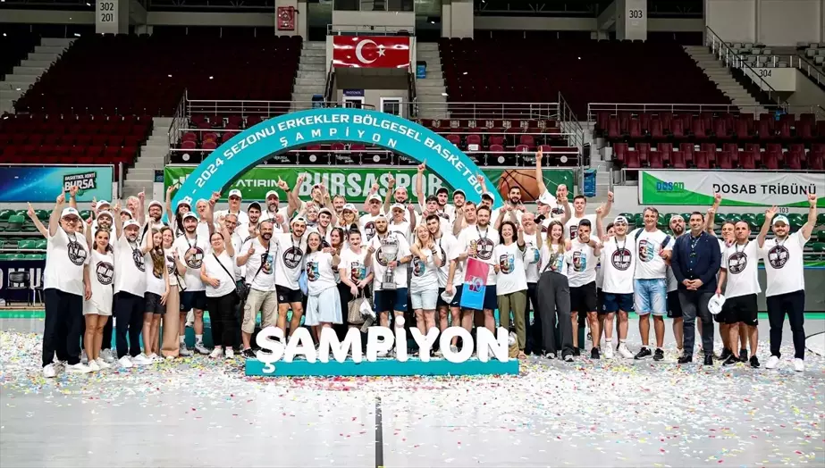 Trabzonspor Basketbol A Takımı Erkekler Bölgesel Basketbol Ligi'nde Şampiyon Oldu