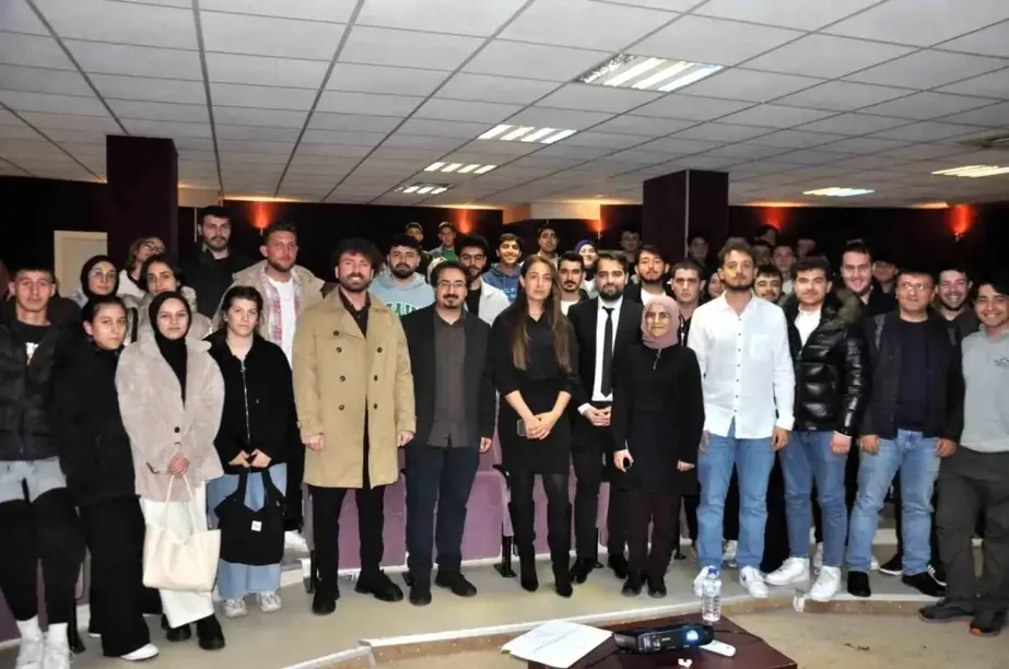 Düzce Üniversitesi'nde Tahribatsız Muayene Eğitimi Düzenlendi