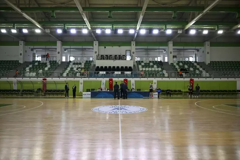 OGM Ormanspor-Zonguldakspor Basketbol Maçı Ertelendi