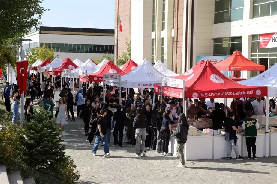 Muş'ta 2. Kitap Günleri Etkinliği Düzenlendi