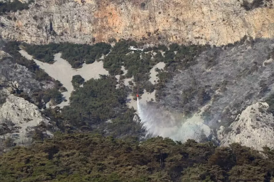 Muğla Menteşe'deki Orman Yangını Kontrol Altına Alındı