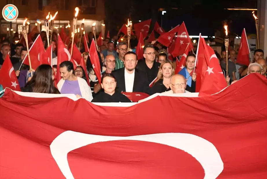 Çanakkale Lapseki'nin Kurtuluşunun 102. Yılı Coşkuyla Kutlandı