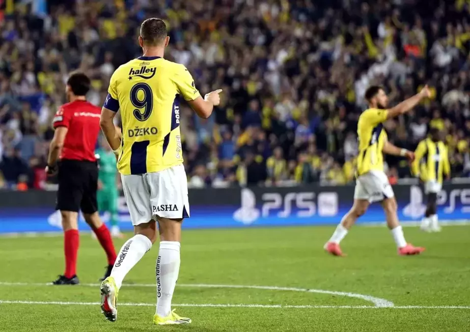 Dzeko, Bodrum FK'ya Karşı 6. Golünü Attı