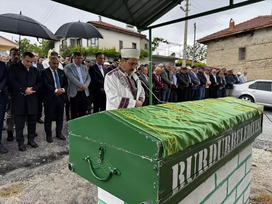 Burdur Devlet Hastanesinde Diyaliz Tedavisi Sonrası Hayatını Kaybeden Hastaların Cenazeleri Memleketlerine Gönderildi