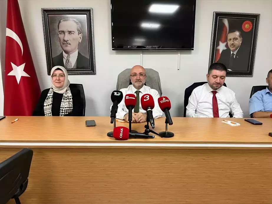 AK Parti Afyonkarahisar İl Başkanı Turgay Şahin Basın Toplantısı Gerçekleştirdi