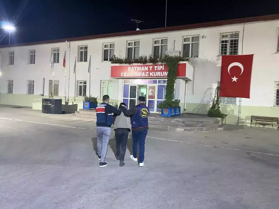 Siirt'te 7 Suçtan Aranan Firari Zanlı Yakalandı