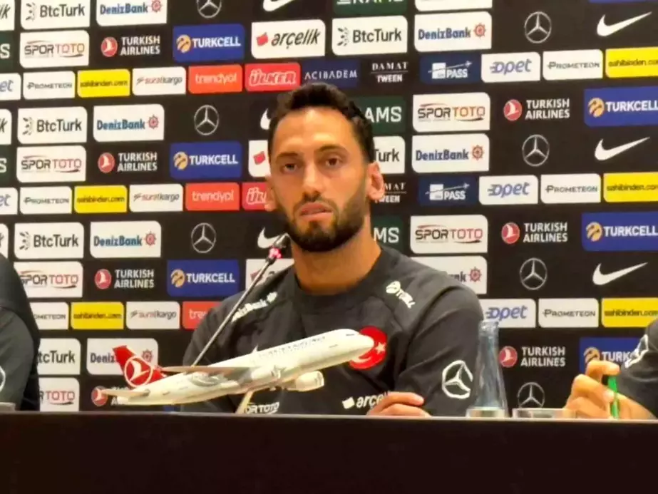 Hakan Çalhanoğlu: 