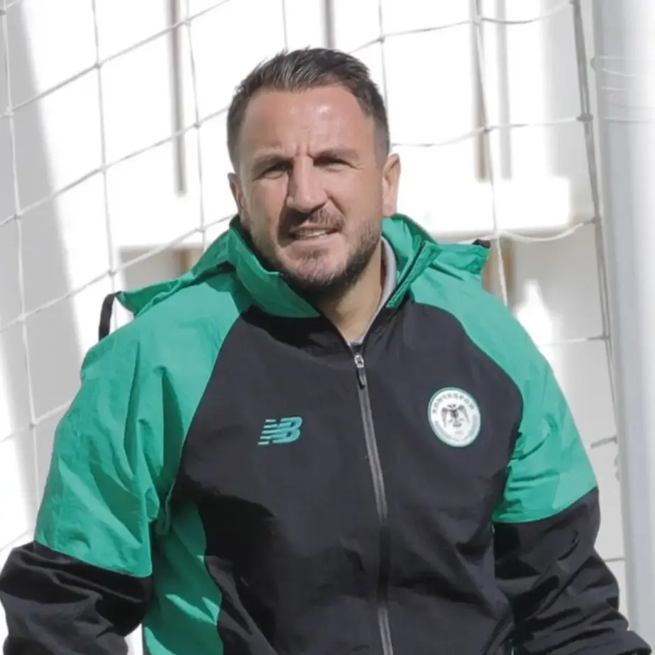 Konyaspor Ali Çamdalı ile Yollarını Ayırdı, Recep Uçar ile Anlaştı