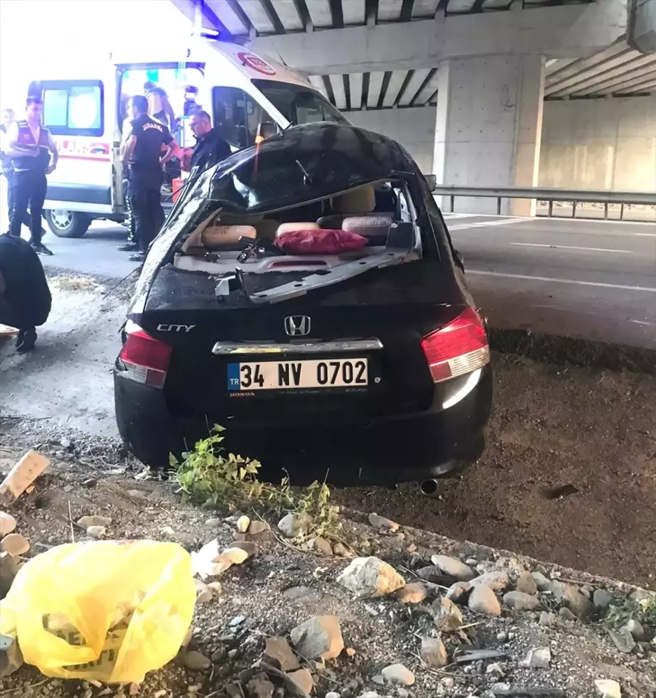 Amasya'da trafik kazası: 3 kişi yaralandı